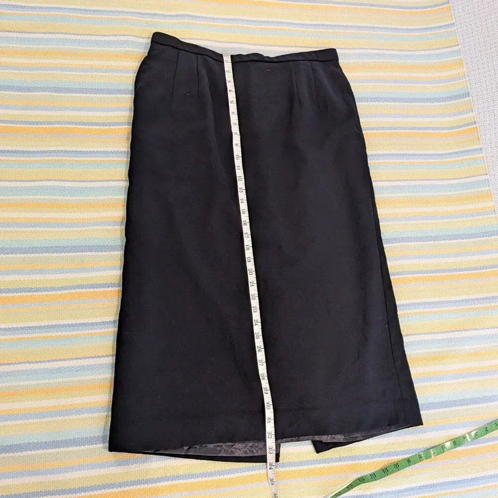 ⭐ Vintage Pendleton 100% Virgin Wool black skirt size 14 Tall